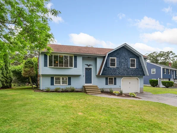7 Annie J Cir, Milford, MA 01757