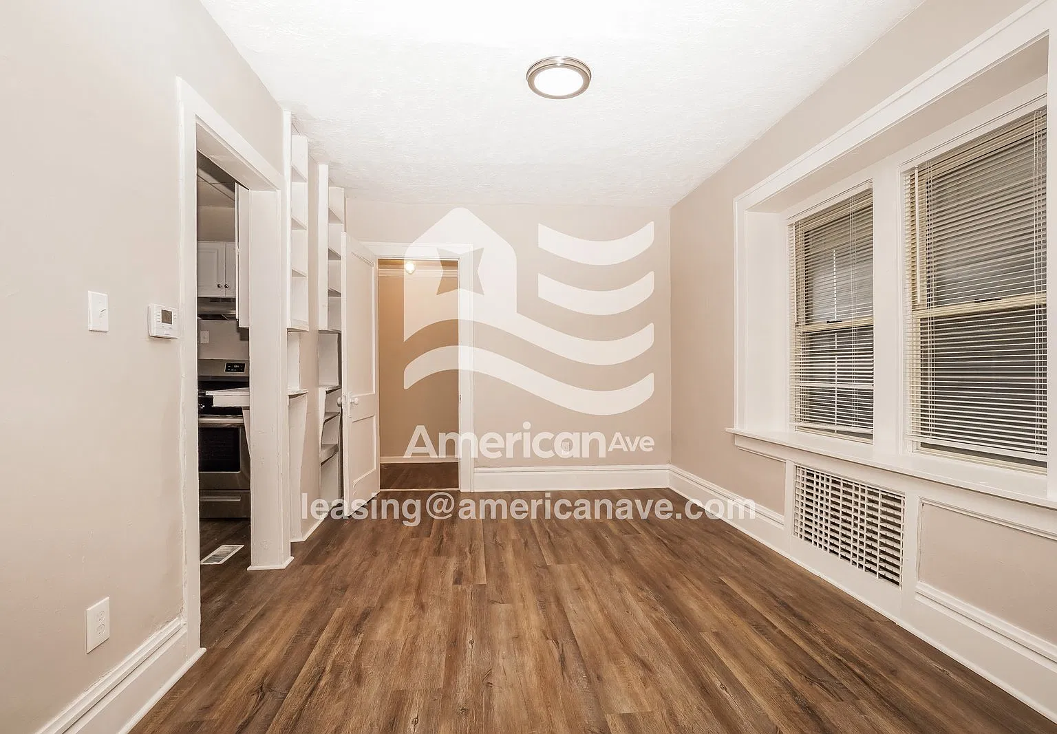 3 bed, 1.0 bath, 1273 sqft, $957 — Photo 3