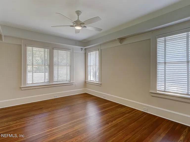 3684 Pine St — Photo 28