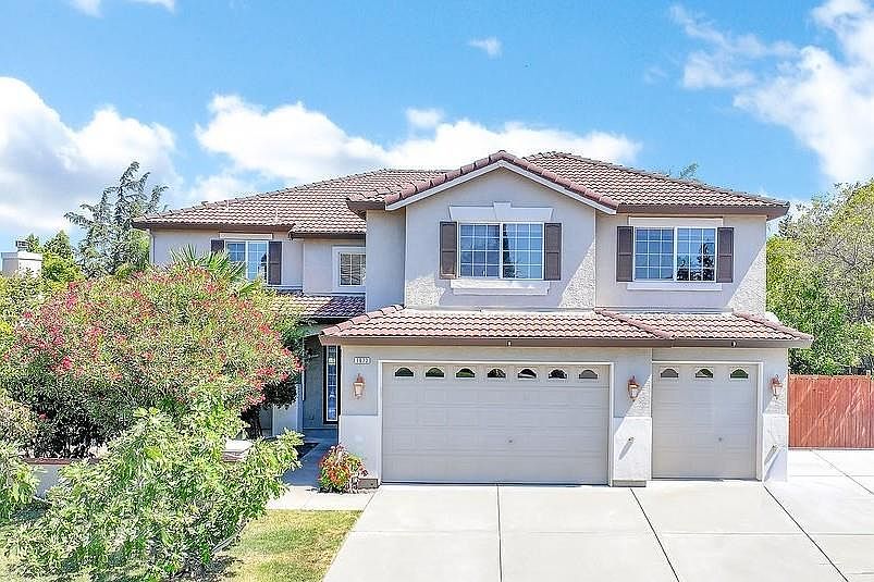 1st image of 1073 Stillspring Dr