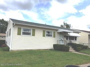12 Carolina Dr, Wilkes Barre, PA 18705