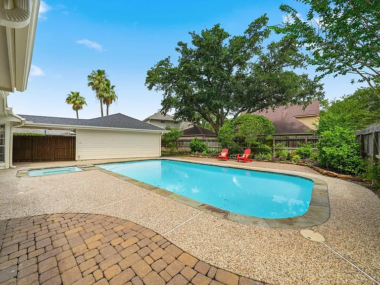 19722 Knightsridge Ln — Photo 30