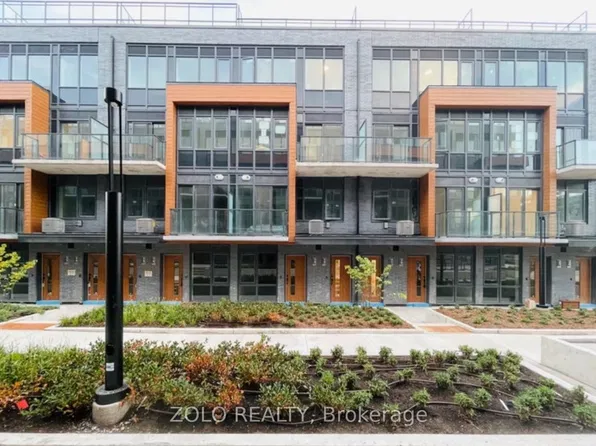 71 Curlew Dr #86, Toronto, ON M3A 0B2