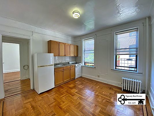 2nd image of 34-10 33rd St #B5