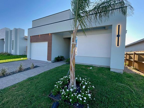 3rd image of 1426 El Caporal Dr