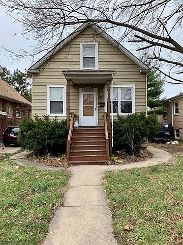 1st image of 5715 W Windsor Ave