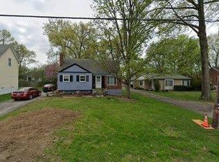 4711 Sycamore Rd, Cincinnati, OH 45236