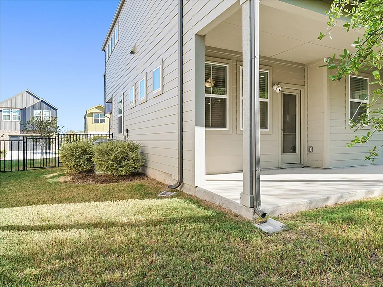 7507 Harmony Shoals Bnd — Photo 6