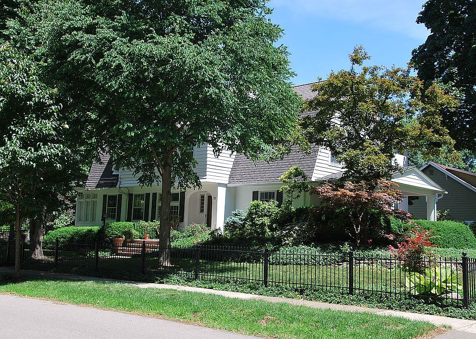 1st image of 51 Marengo Ave