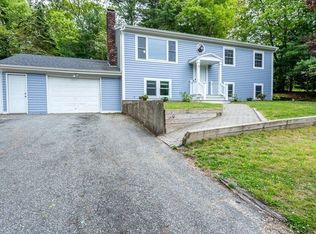 67 Autumn Dr, Barnstable, MA 02630