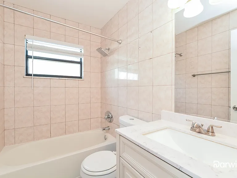 303 S Edgemon Ave — Photo 8