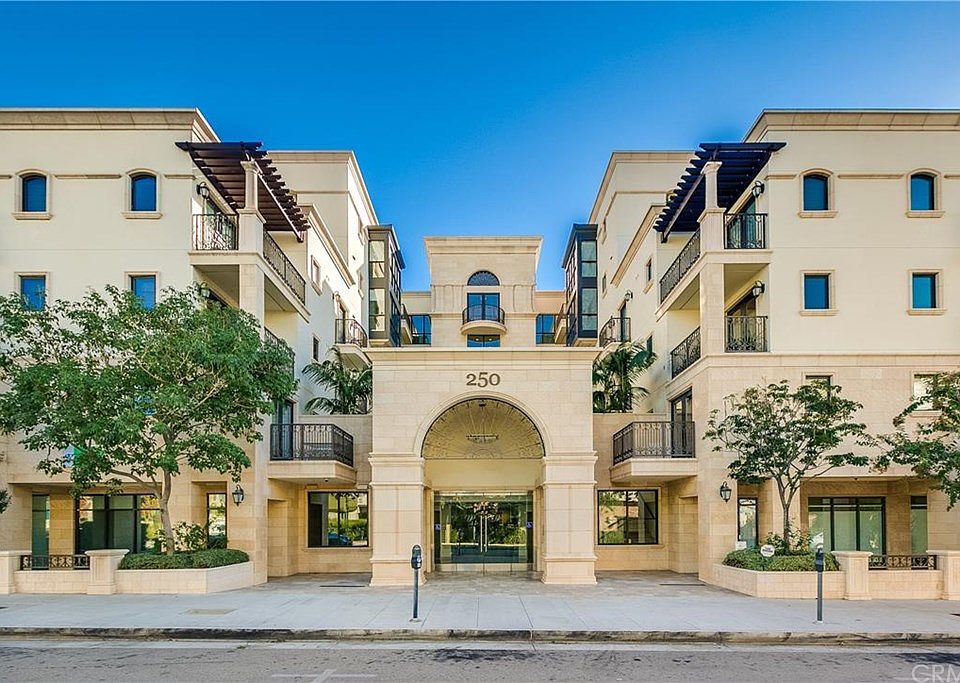 1st image of 250 S De Lacey Ave Unit 302