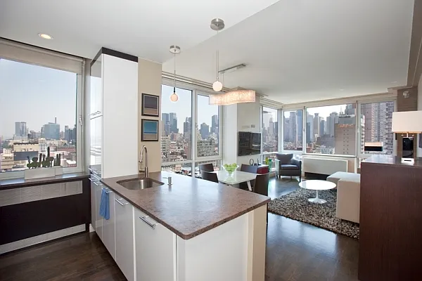 Sold by MNS | media 12