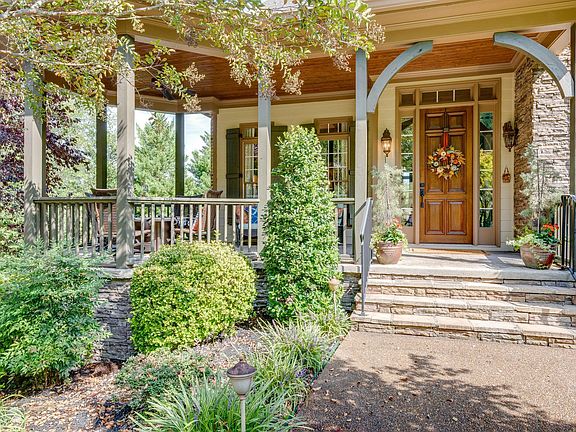 2nd image of 908 Gold Hill Ct