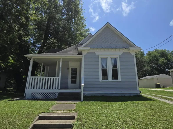 320 E Ohio St, Clinton, MO 64735