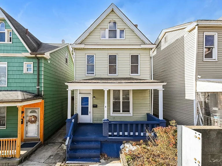 4 Kuhn St — Photo 1