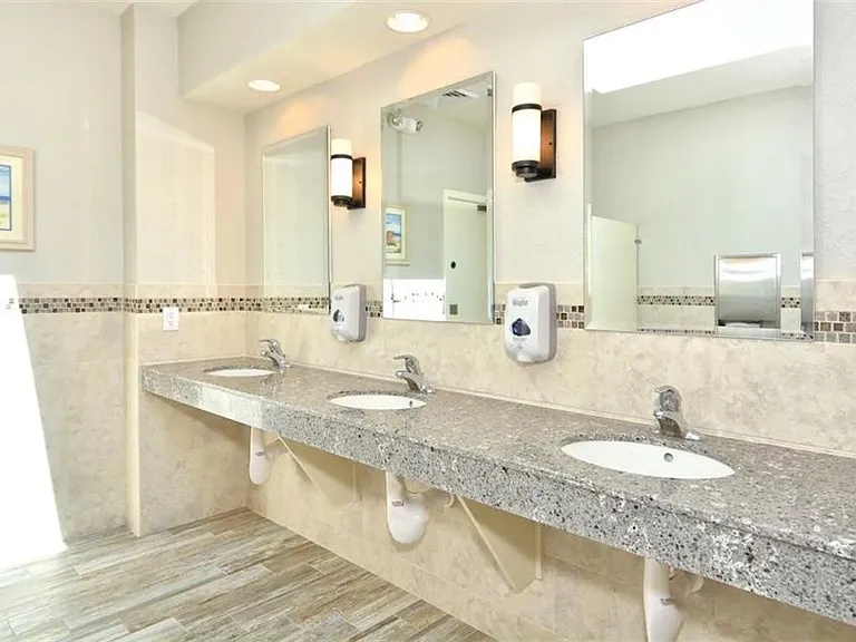 1125 Gulf Of Mexico Dr #403 — Photo 46
