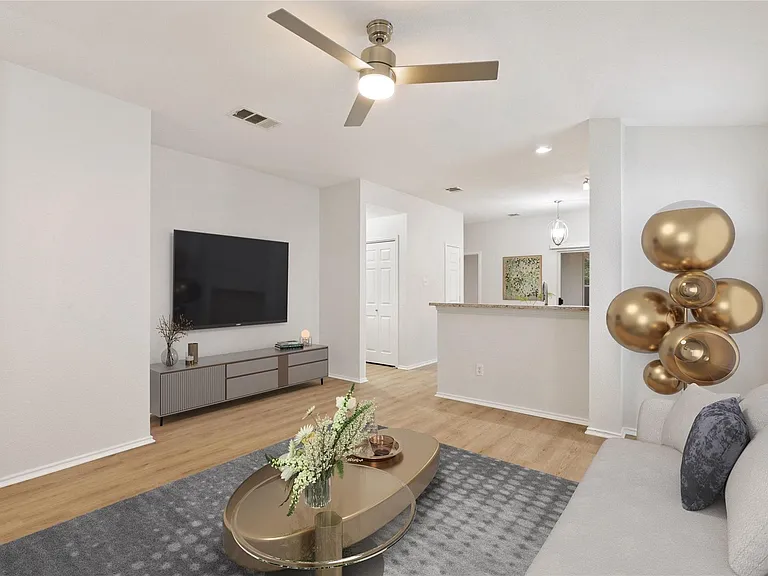 437 Sweet Leaf Ln — Photo 4