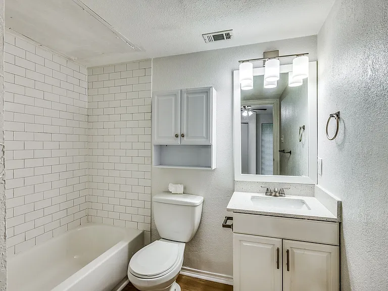 117 Peachtree Court — Photo 8