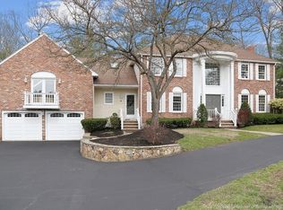4 Worthen Pl, Andover, MA 01810