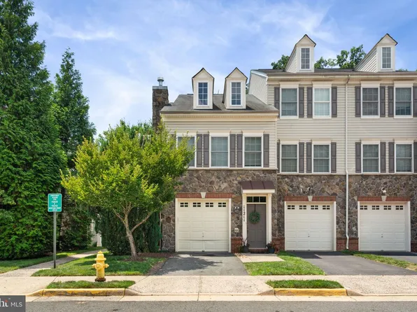 11213 Wortham Crest Cir, Manassas, VA 20109