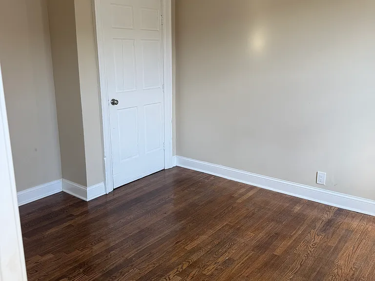 84-88 Main St #1 — Photo 21