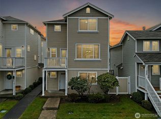 11222 3rd Avenue Ct E, Tacoma, WA