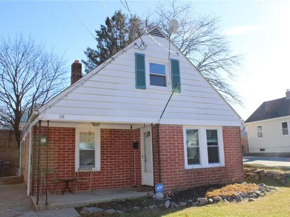 18 Doane St, Cranston, RI 02910