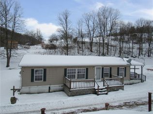 121 Hoy Run Rd, Spraggs, PA 15362