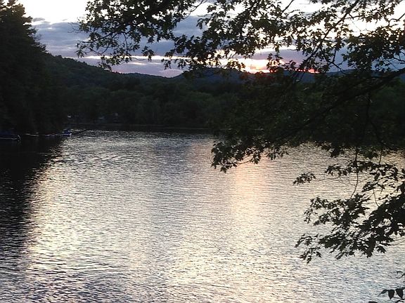 2nd image of East River Drive
