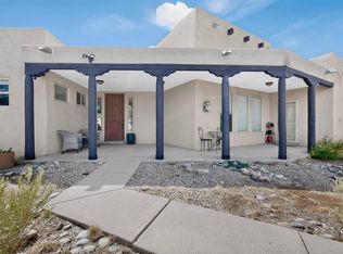 3 Sandia Mountain Ranch Dr, Tijeras, NM 87059