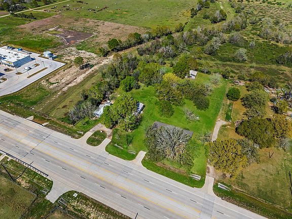 3rd image of 15727 Highway 36