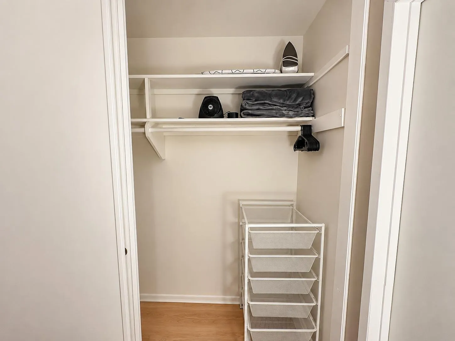 1 bed, 1.0 bath, 1700 sqft, $2,269 — Photo 4