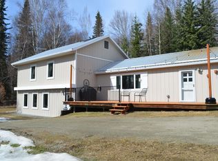 834 Gold Vein Rd, Fairbanks, AK 99712
