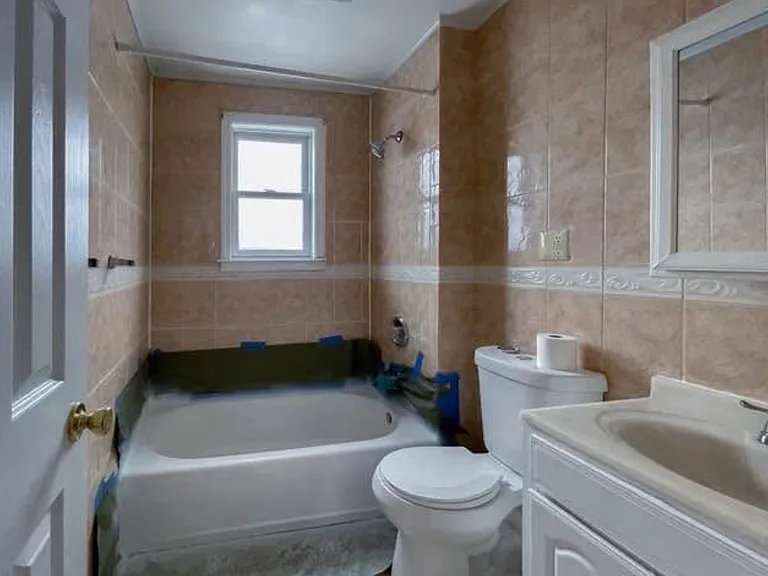 560 Forest St #2 — Photo 11