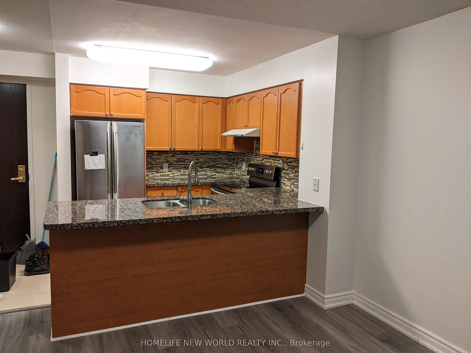 2 bed, $2,800 — Photo 2