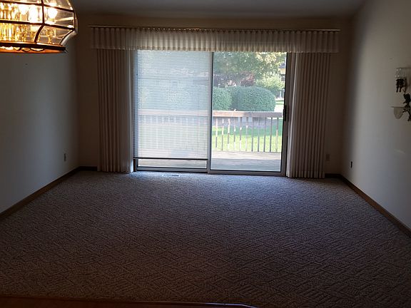 4th image of 10661 W Stockbridge Ct