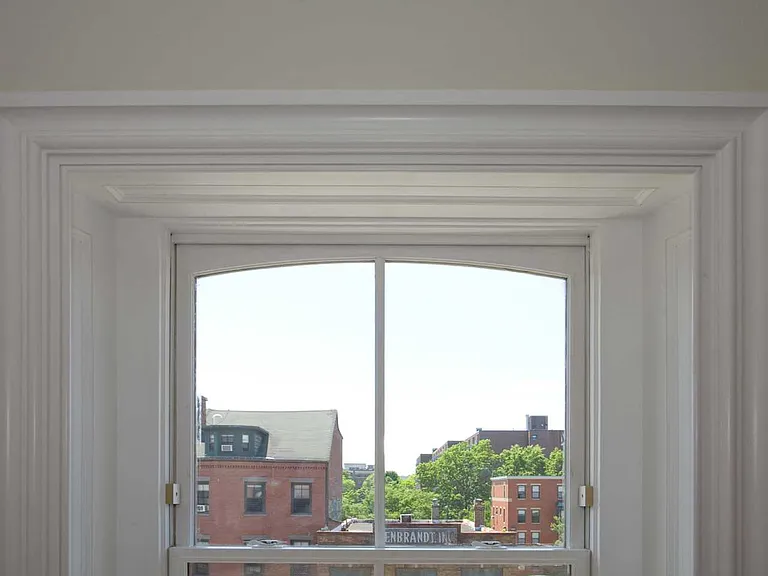 Massachusetts Ave — Photo 13