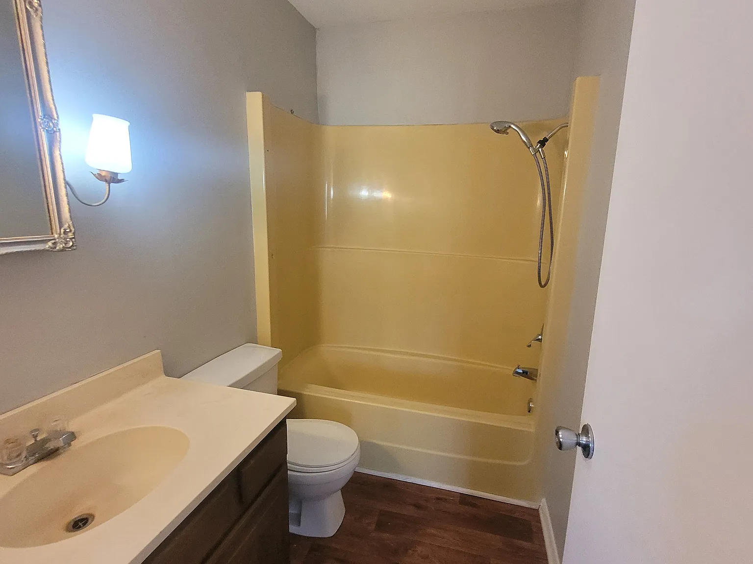 2 bed, $795 — Photo 3