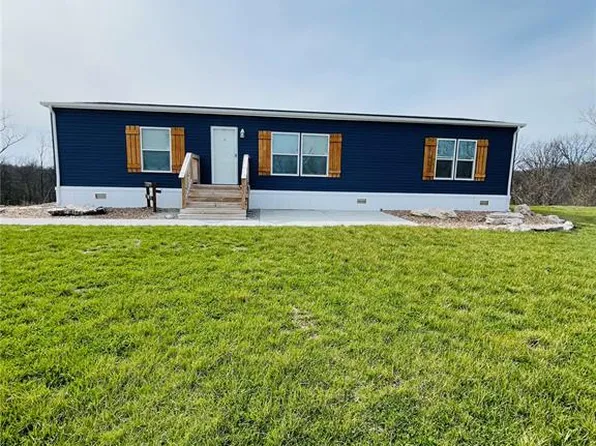 845 Highway Ee, Winfield, MO 63389