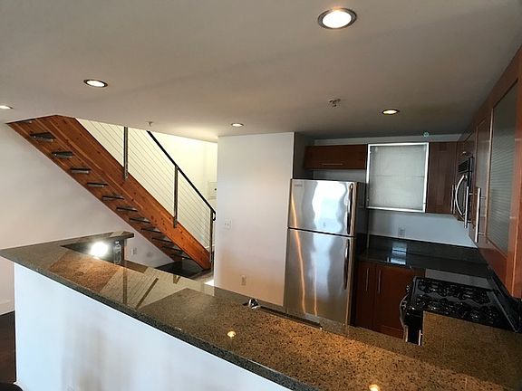 5th image of 200 Townsend St Unit 35