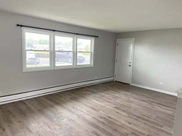 178 Mohawk Dr #2, Bourbonnais, IL 60914