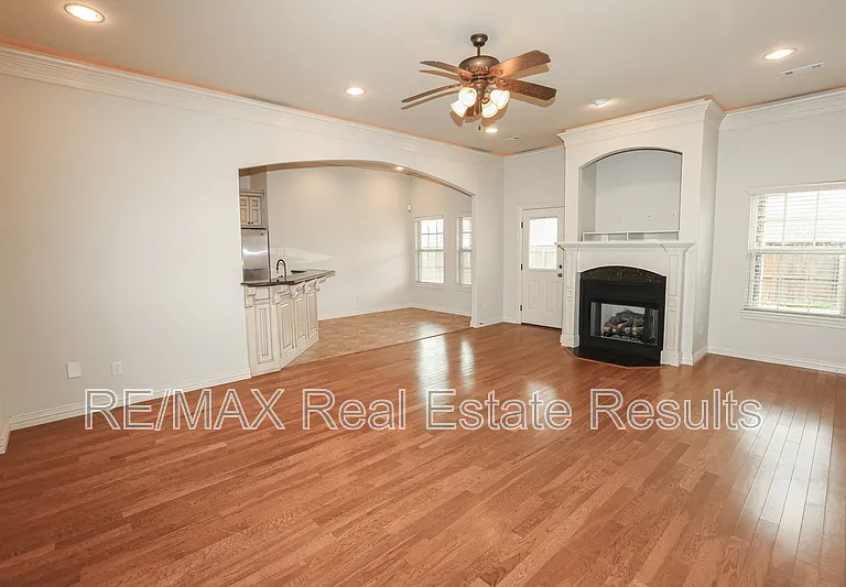 3607 SW Birchton Ave — Photo 11
