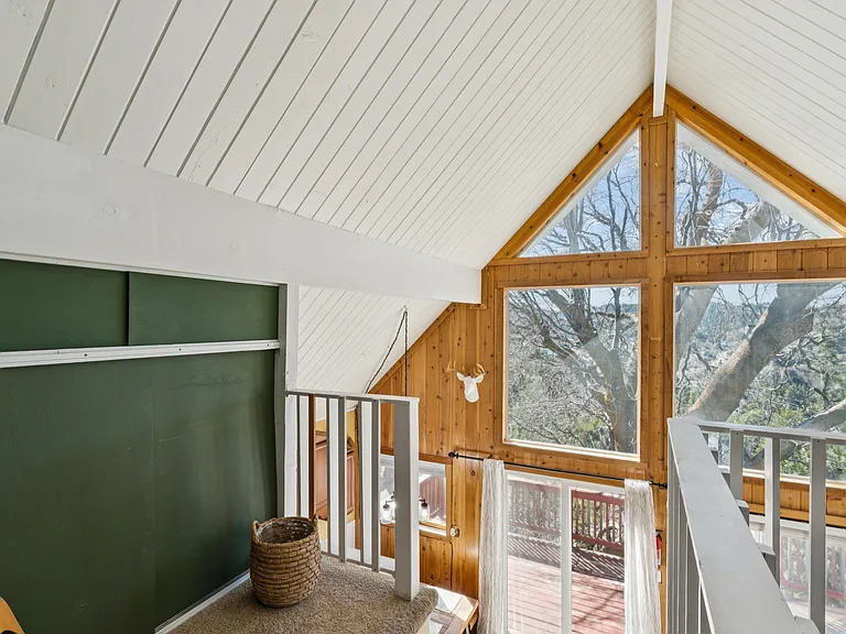 1171 N Grass Valley Rd — Photo 29