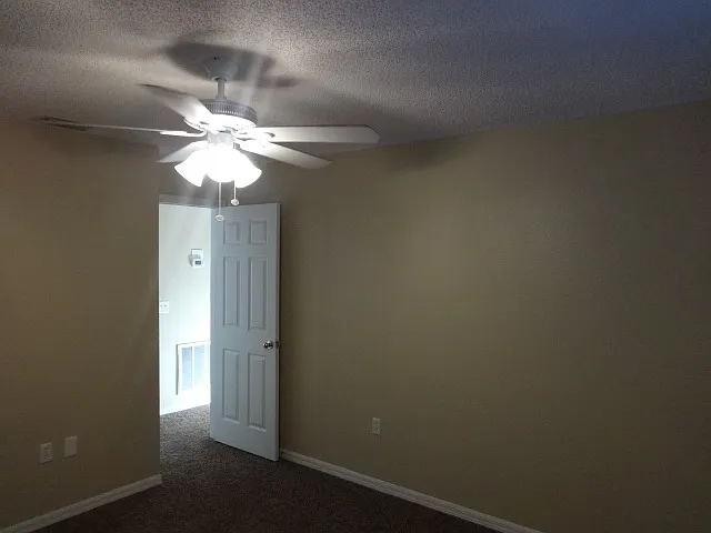 4426 Stone Meadow Dr — Photo 10