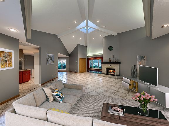 2nd image of 4324 Avalon Ct