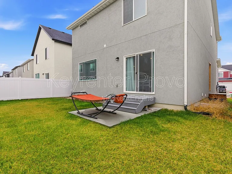 522 N Scuttlebutt Ln — Photo 32
