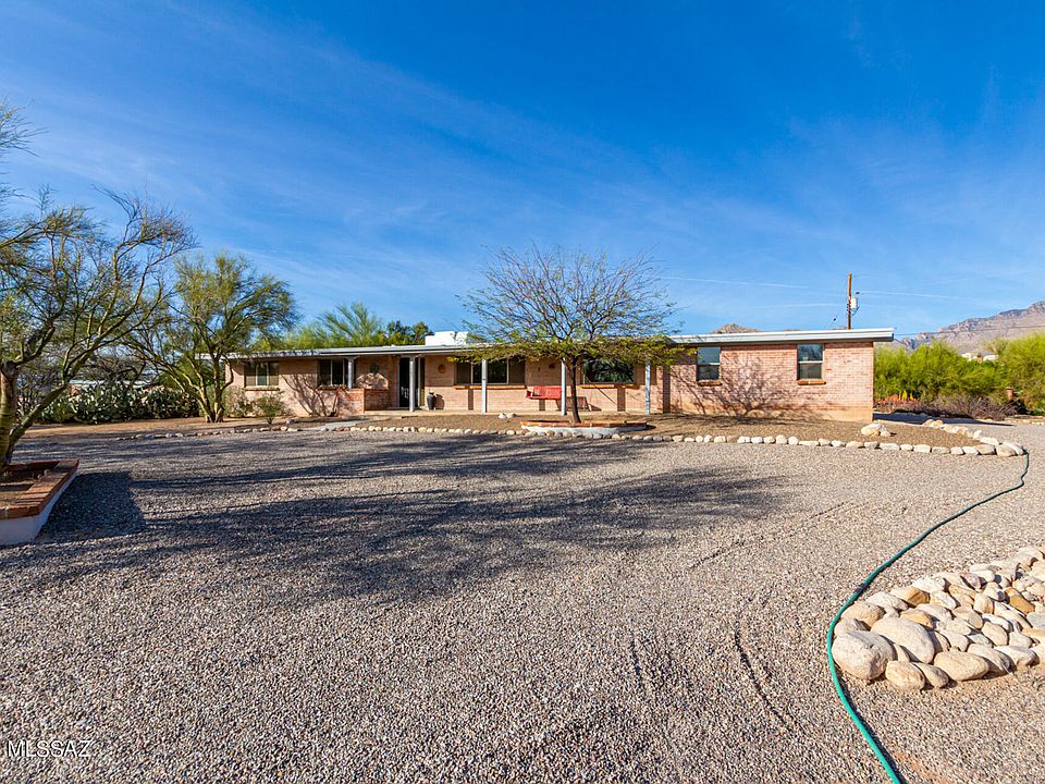 1st image of 6742 N Los Arboles Cir