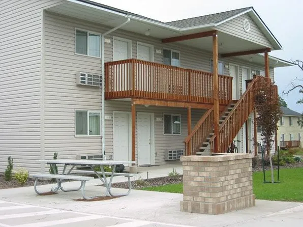 2 2nd St, Cheney, WA 99004
