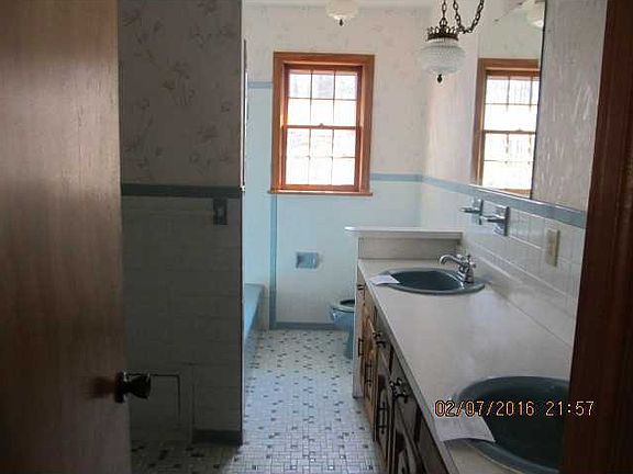4th image of 1533 Cheltingham Ct